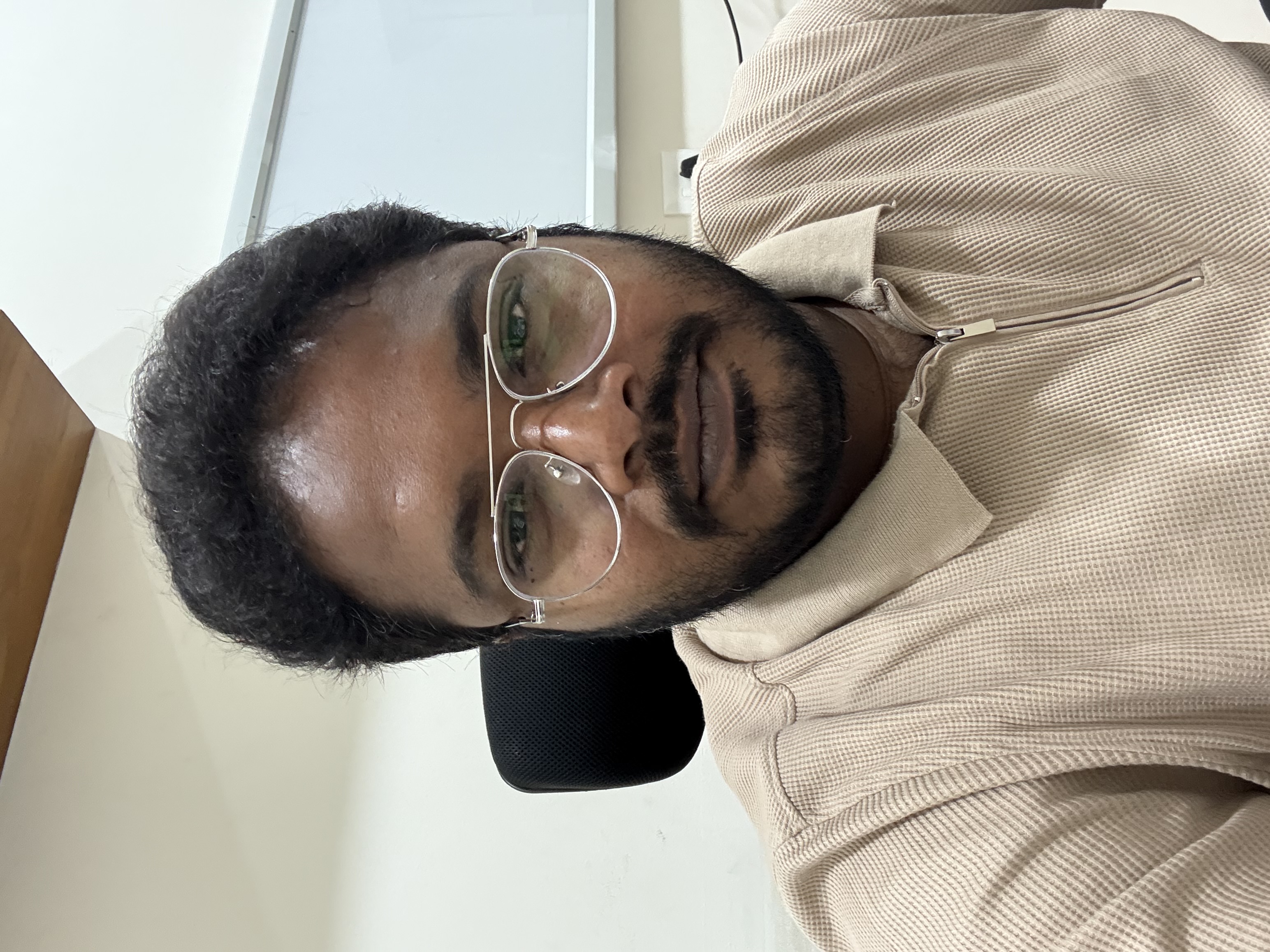 Dr Manoj Kumar Muthineni